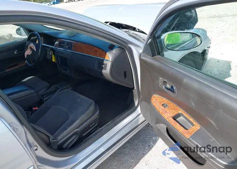 2005 Buick Lacrosse Cxl z USA, uszkodzony, nr VIN 2G4WD532351271120